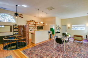 1 Mi to City Plaza Family-Friendly Chico Home